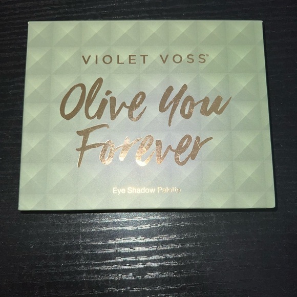 Brand new violet Voss palette - Picture 2 of 4